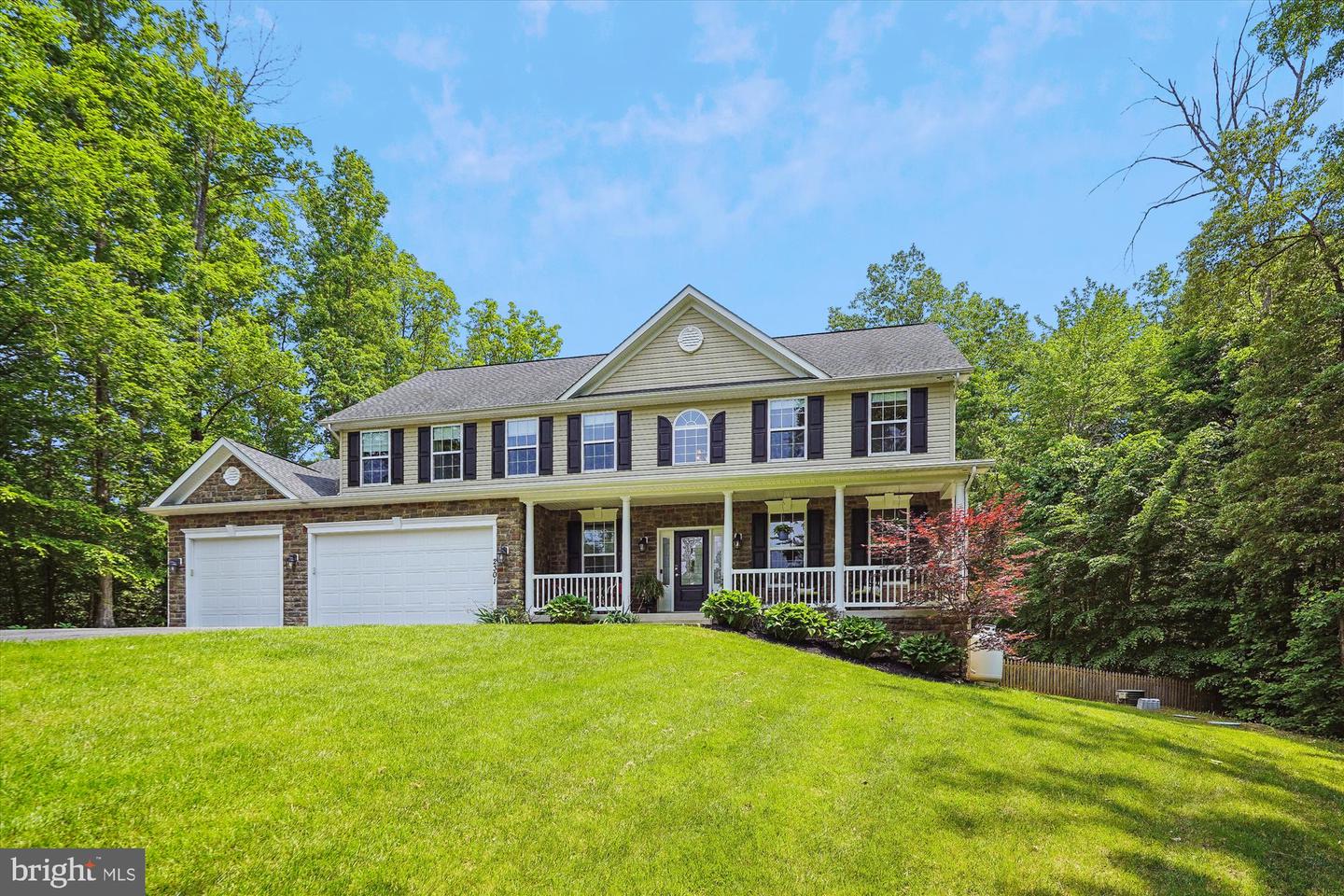 2301 Grouse Pointe DRIVE