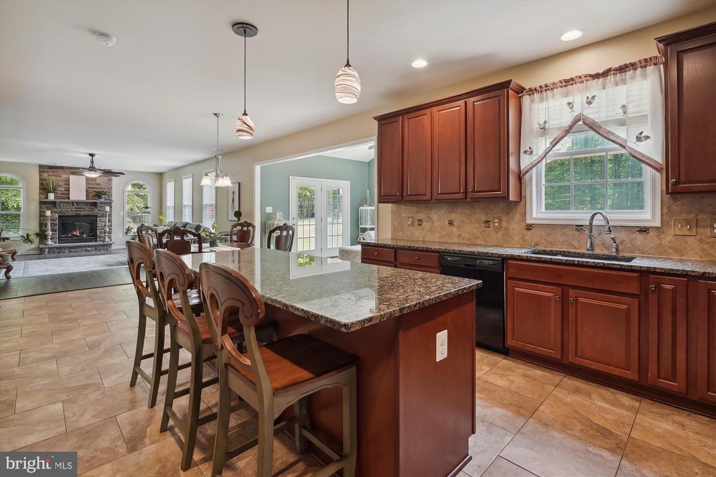 2301 Grouse Pointe DRIVE
