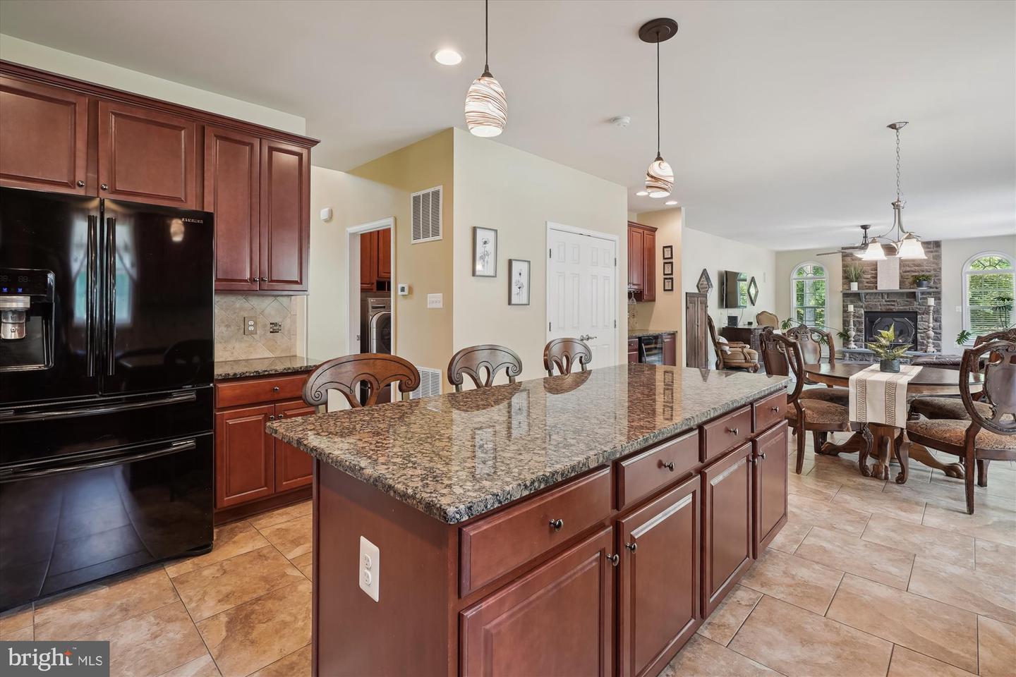 2301 Grouse Pointe DRIVE