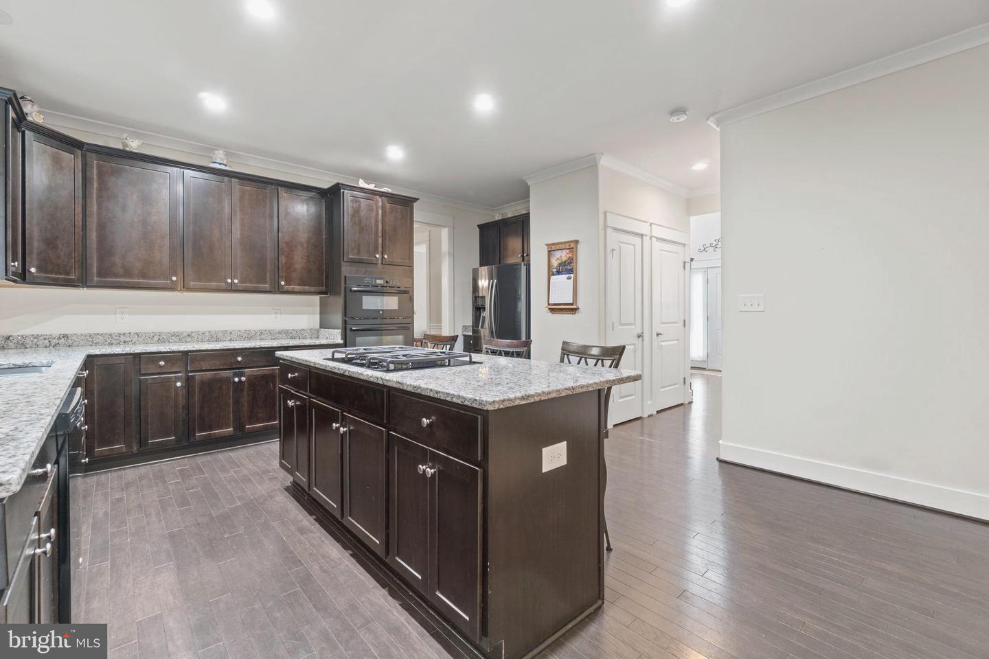 1405 Camp Geary LANE