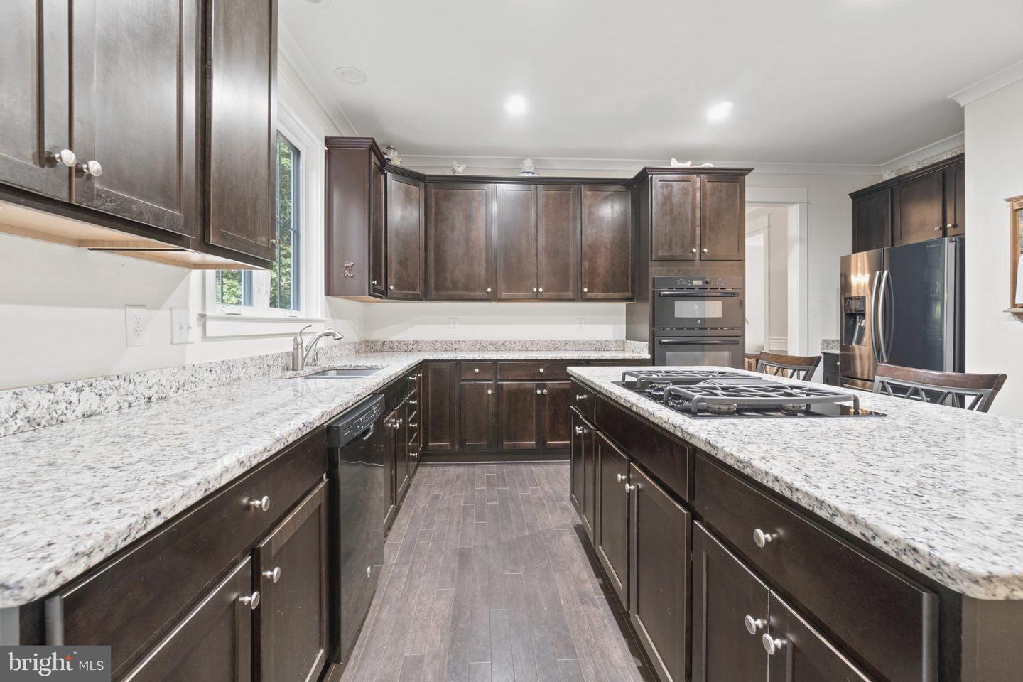 1405 Camp Geary LANE