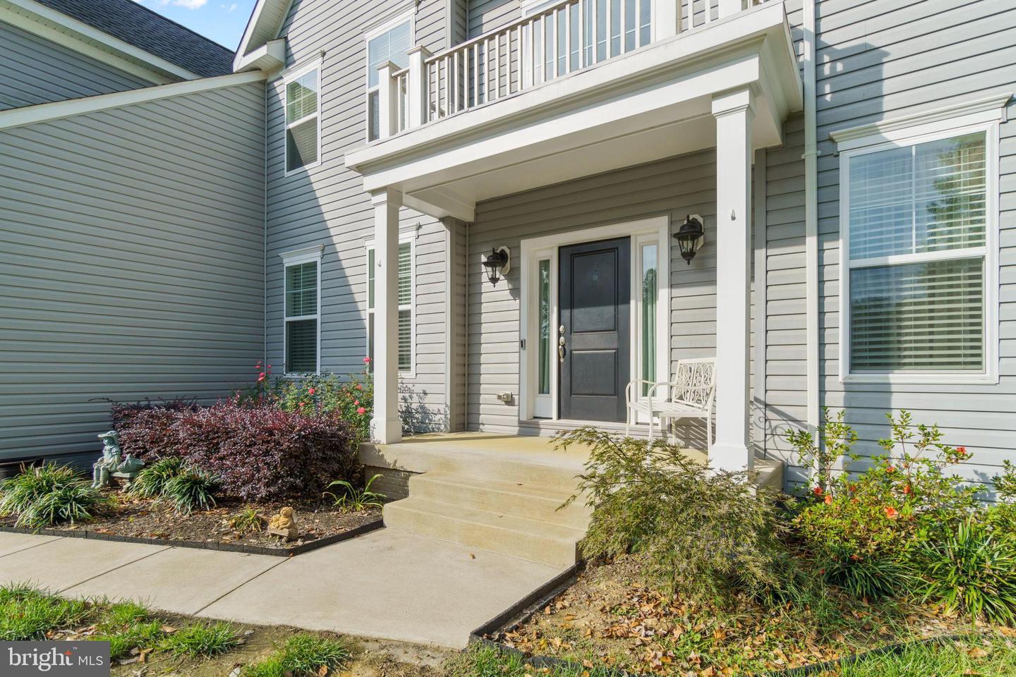 1405 Camp Geary LANE