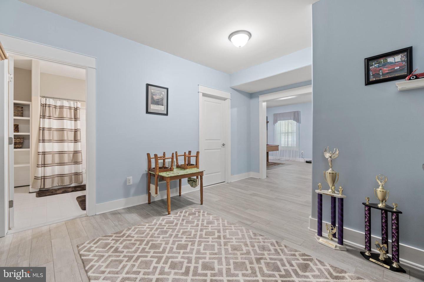 1405 Camp Geary LANE
