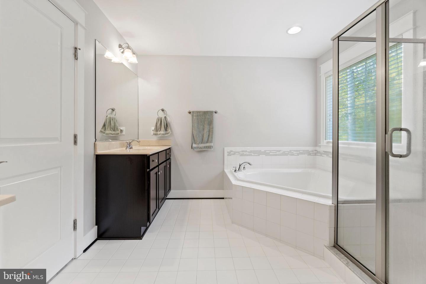 1405 Camp Geary LANE