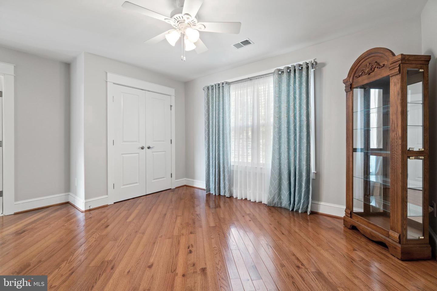 1405 Camp Geary LANE