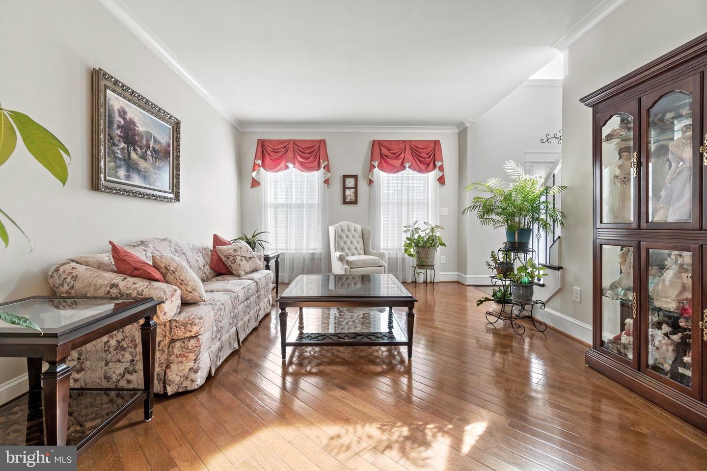 1405 Camp Geary LANE