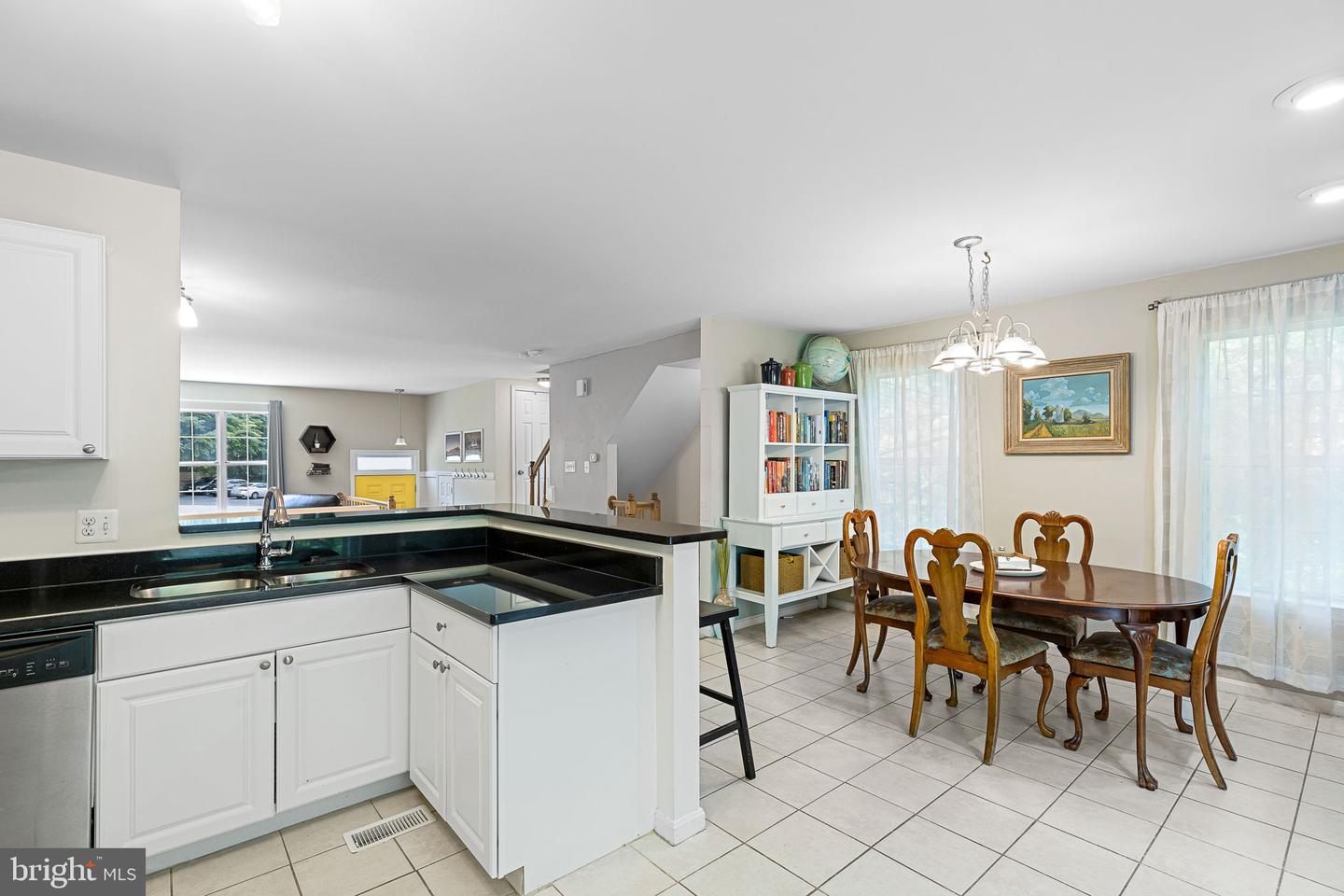 506 Club House ROAD
