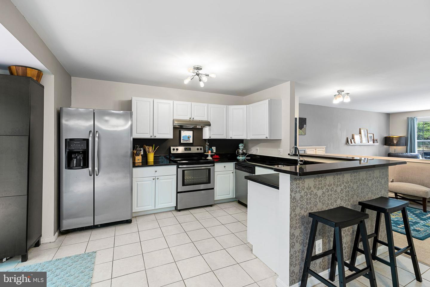 506 Club House ROAD
