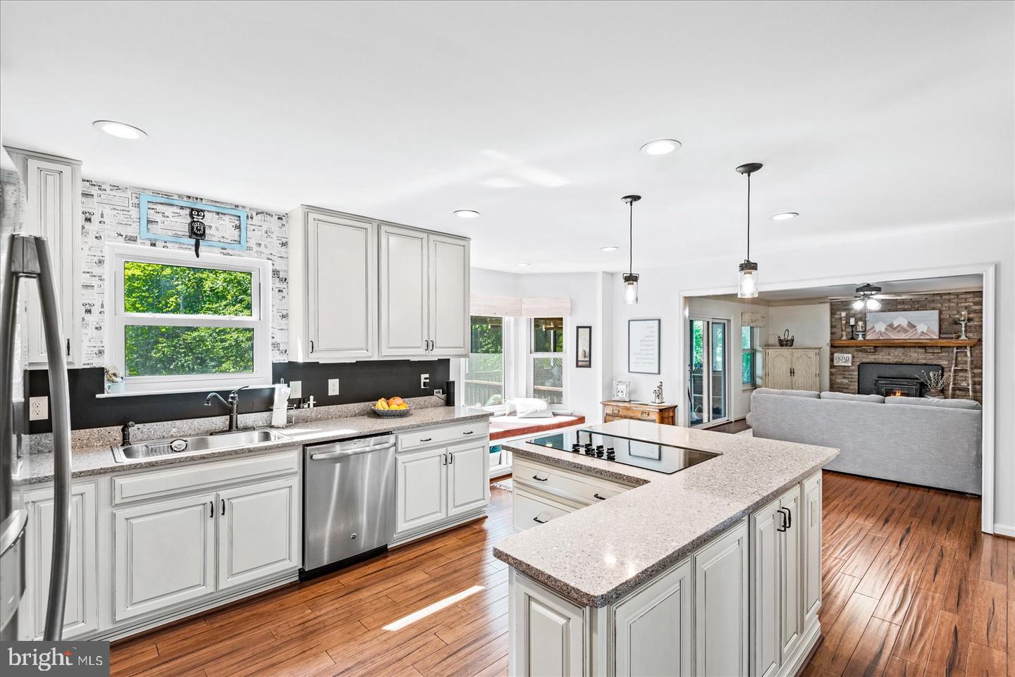 44 Indian Point ROAD