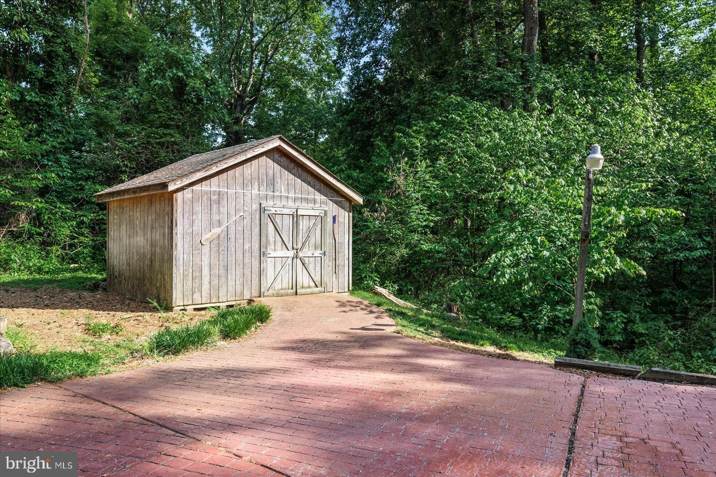44 Indian Point ROAD