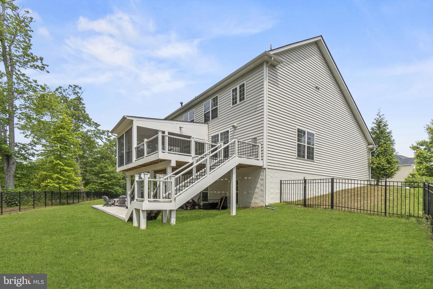 23 Firebrick DRIVE