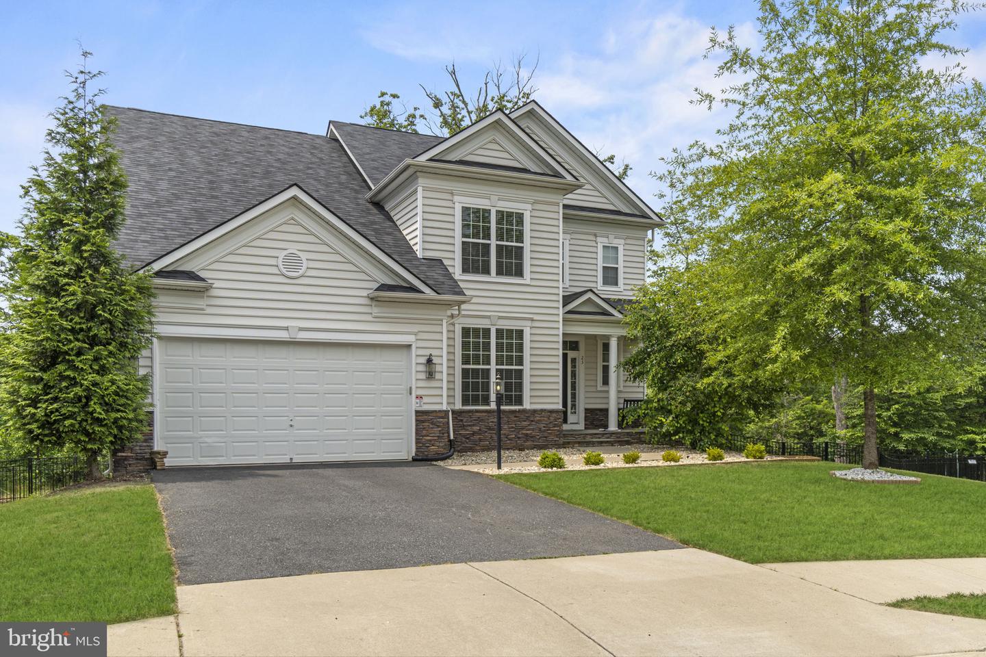 23 Firebrick DRIVE