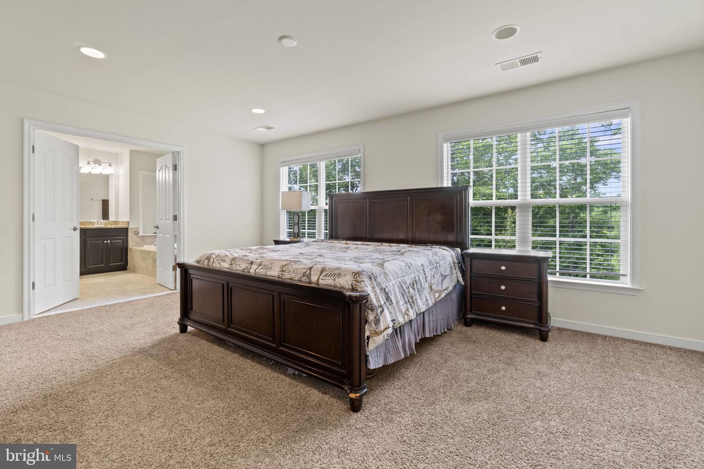 23 Firebrick DRIVE