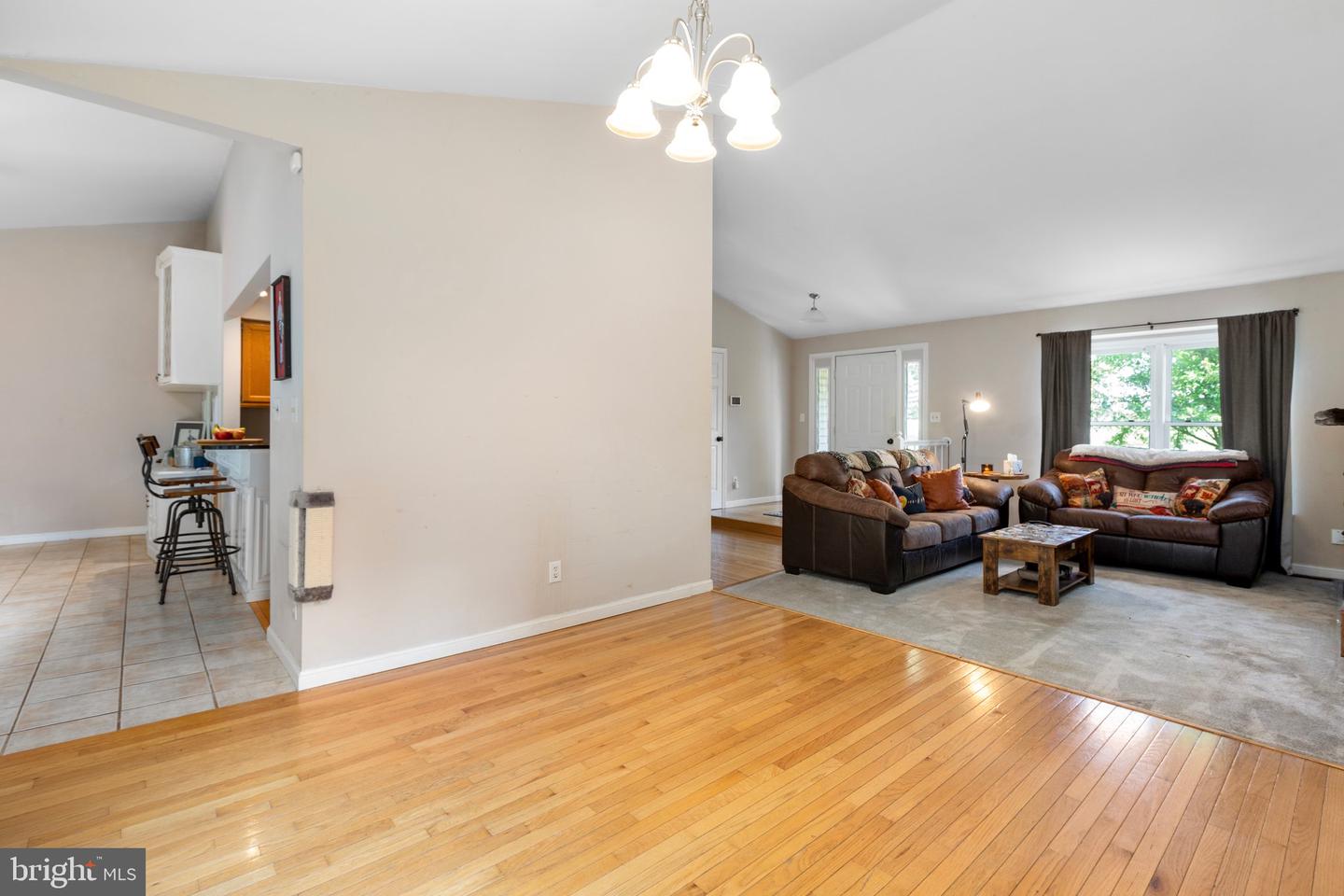 12 Barley Corn DRIVE