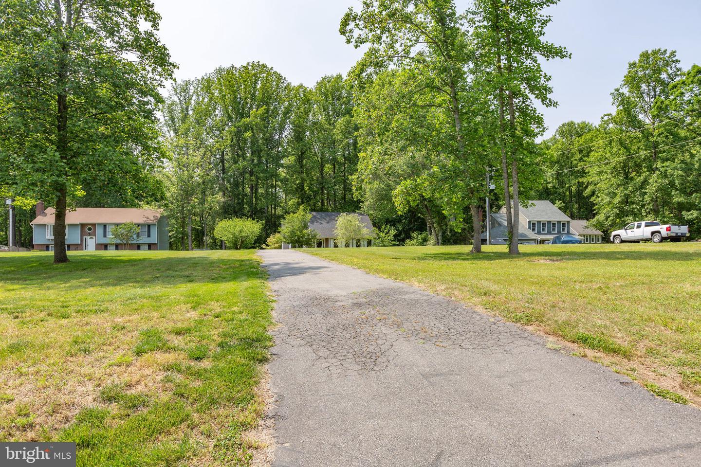 12 Barley Corn DRIVE