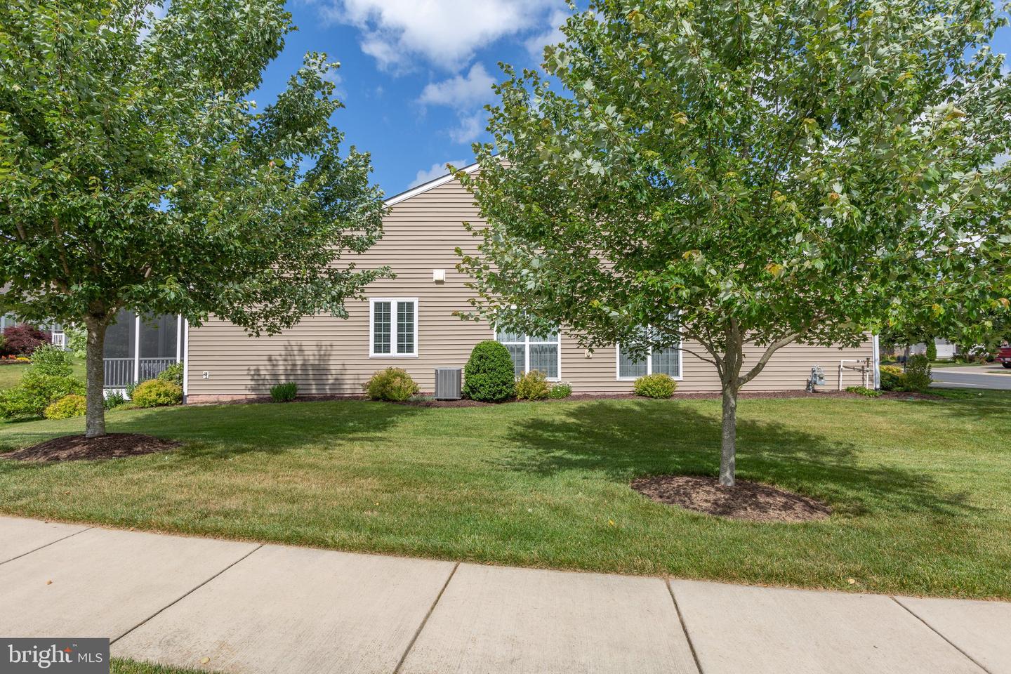 11 Hornby DRIVE