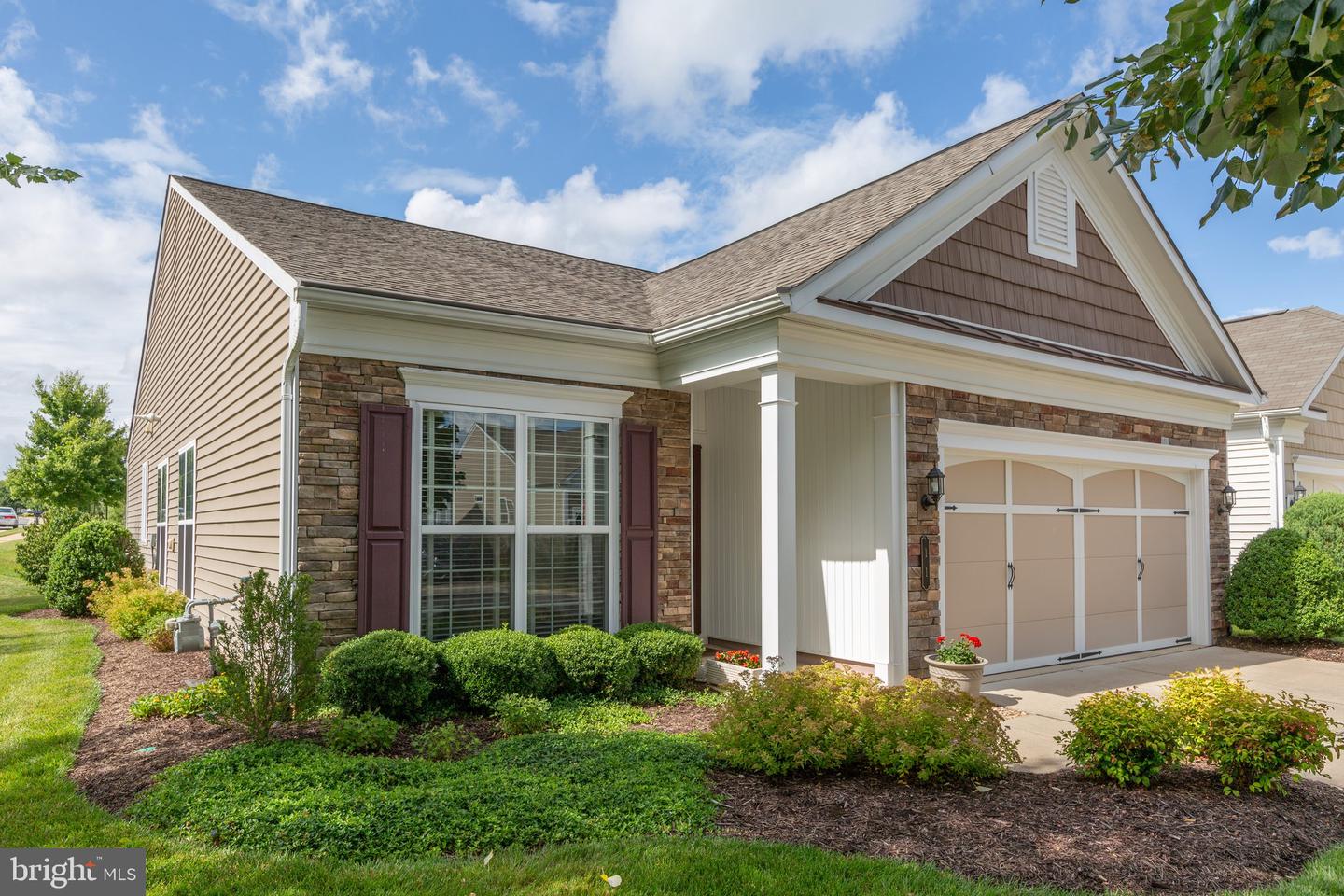 11 Hornby DRIVE