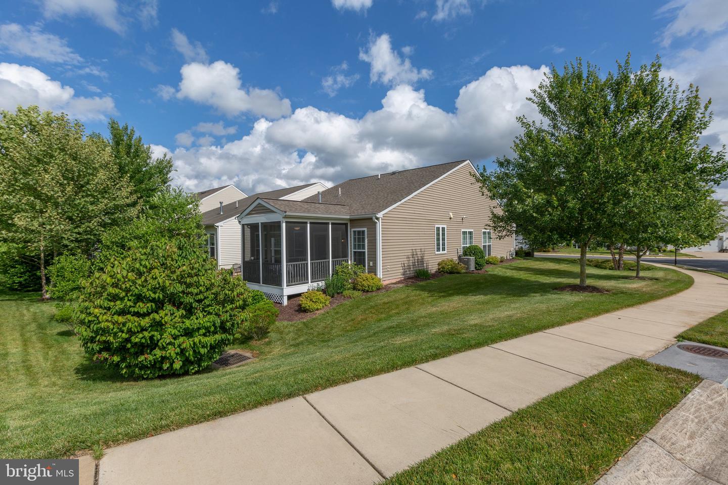 11 Hornby DRIVE