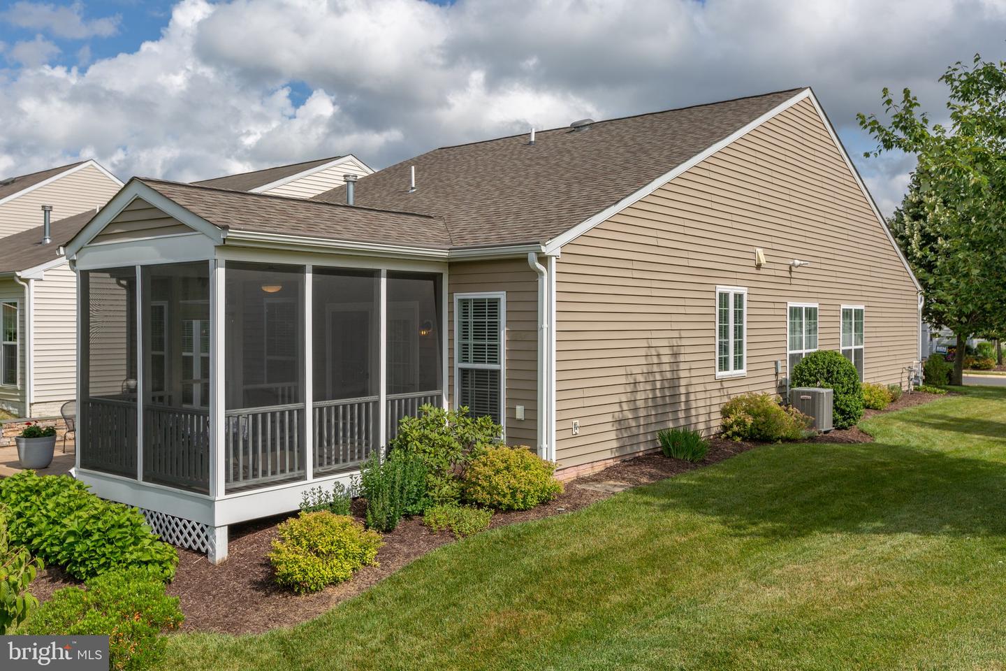 11 Hornby DRIVE