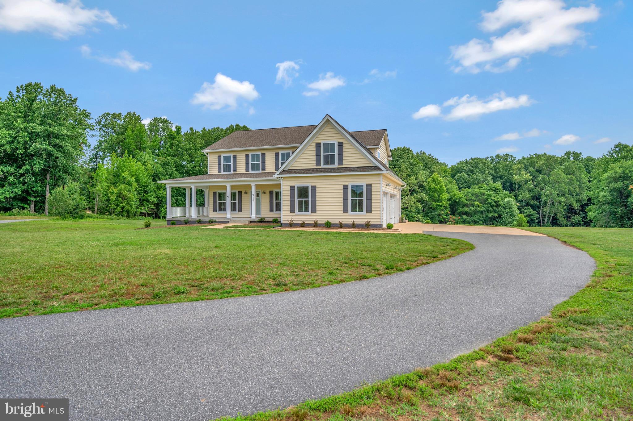 910 Old Truslow Rd