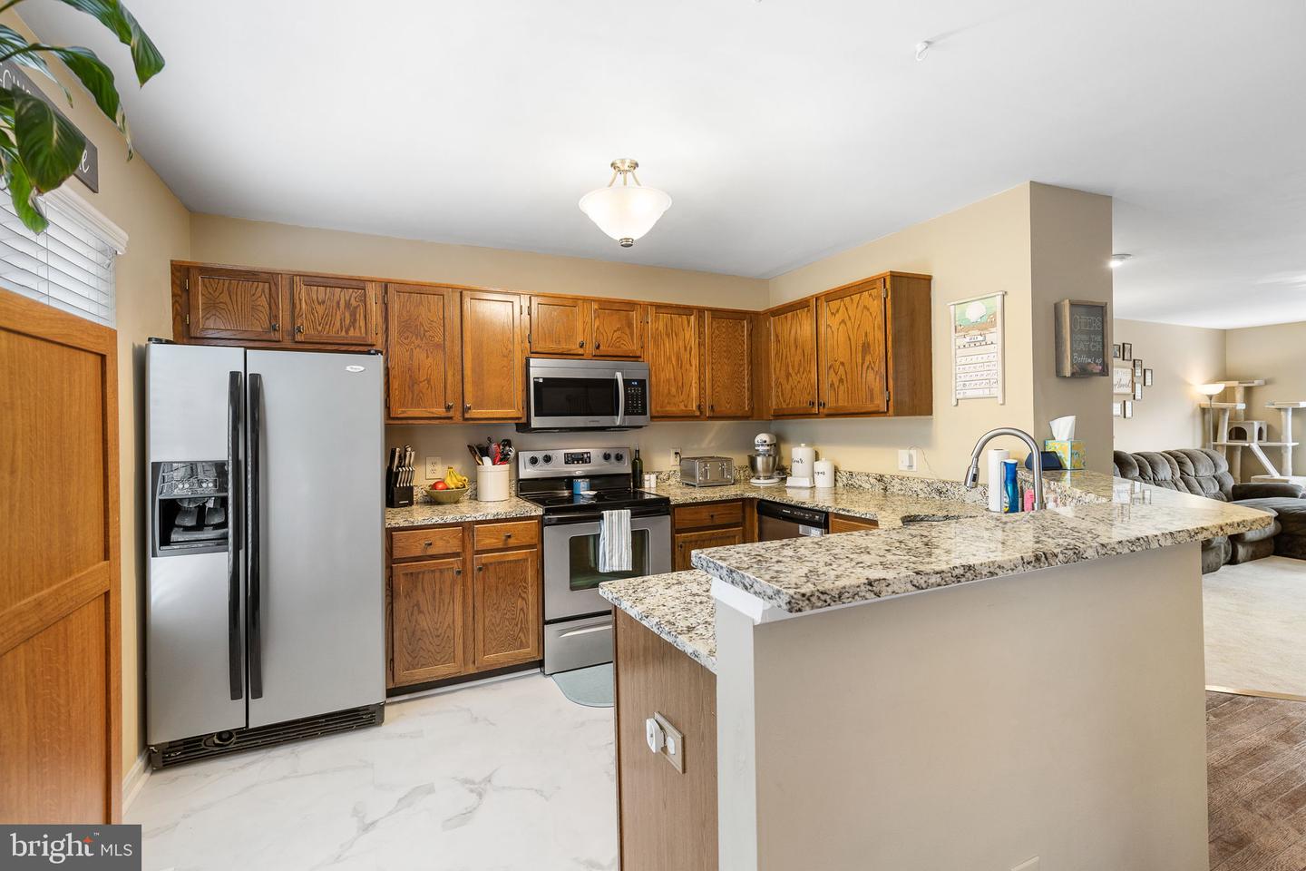 502 Club House ROAD