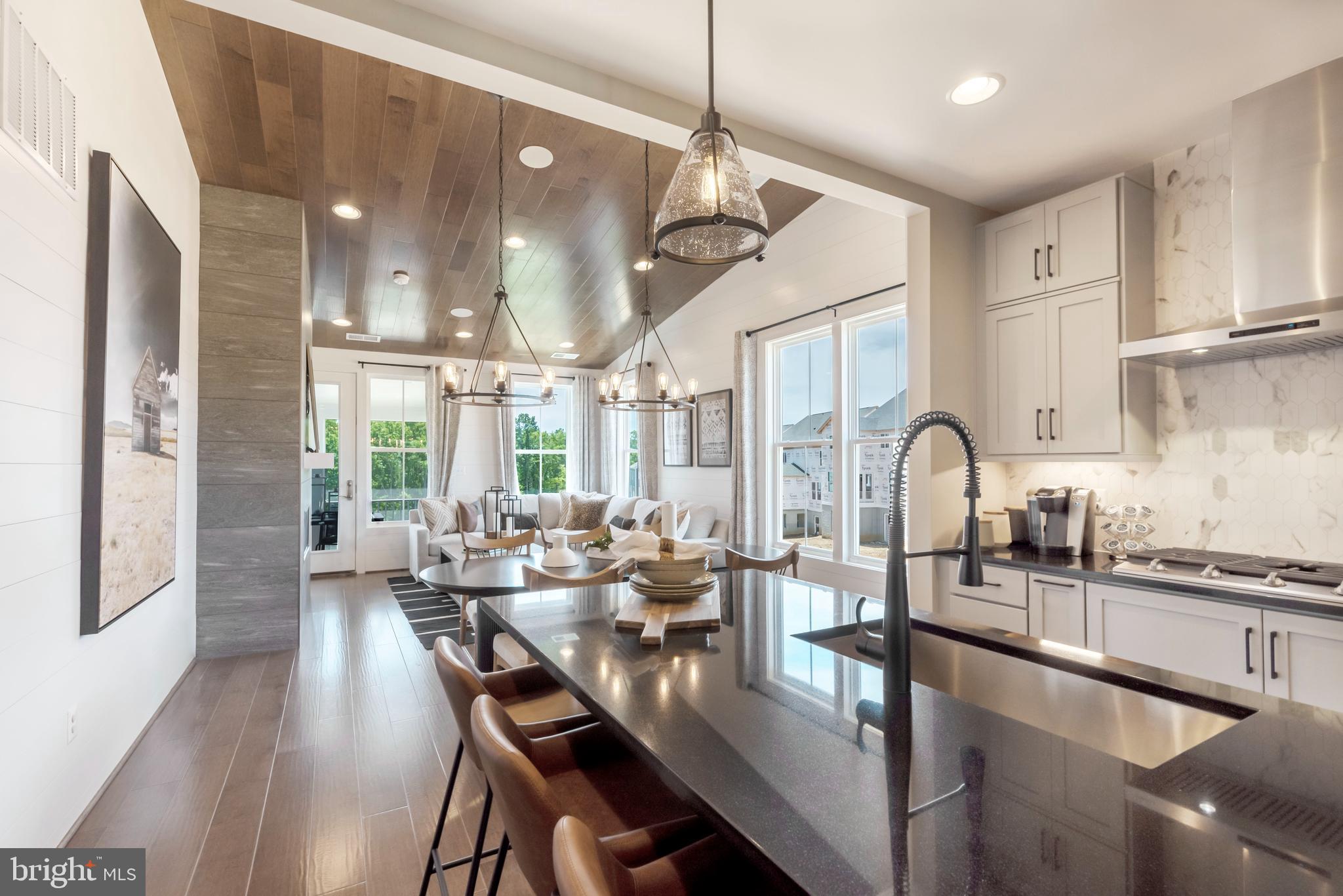158 Windflower WAY