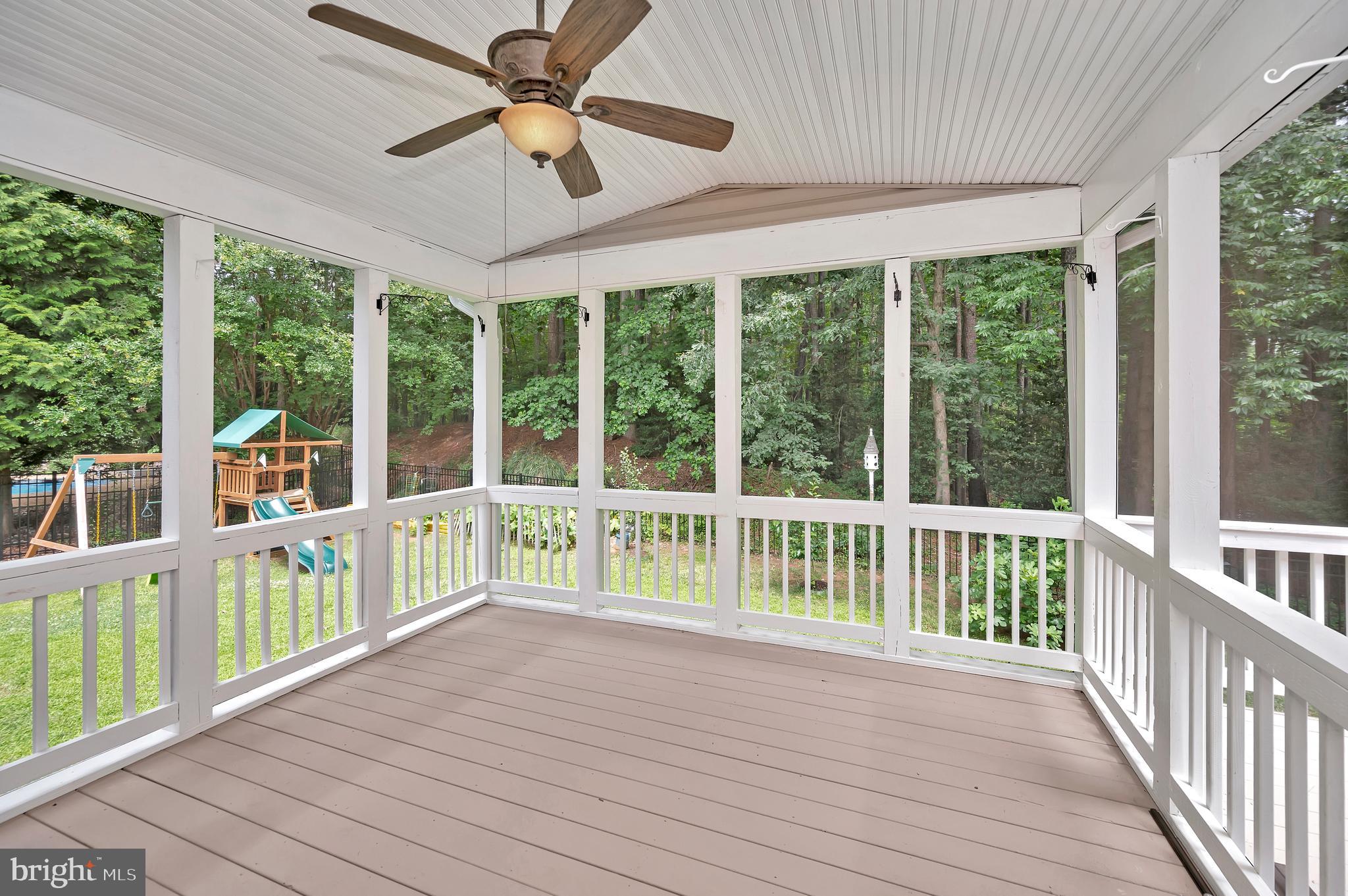 6 Torey Ct