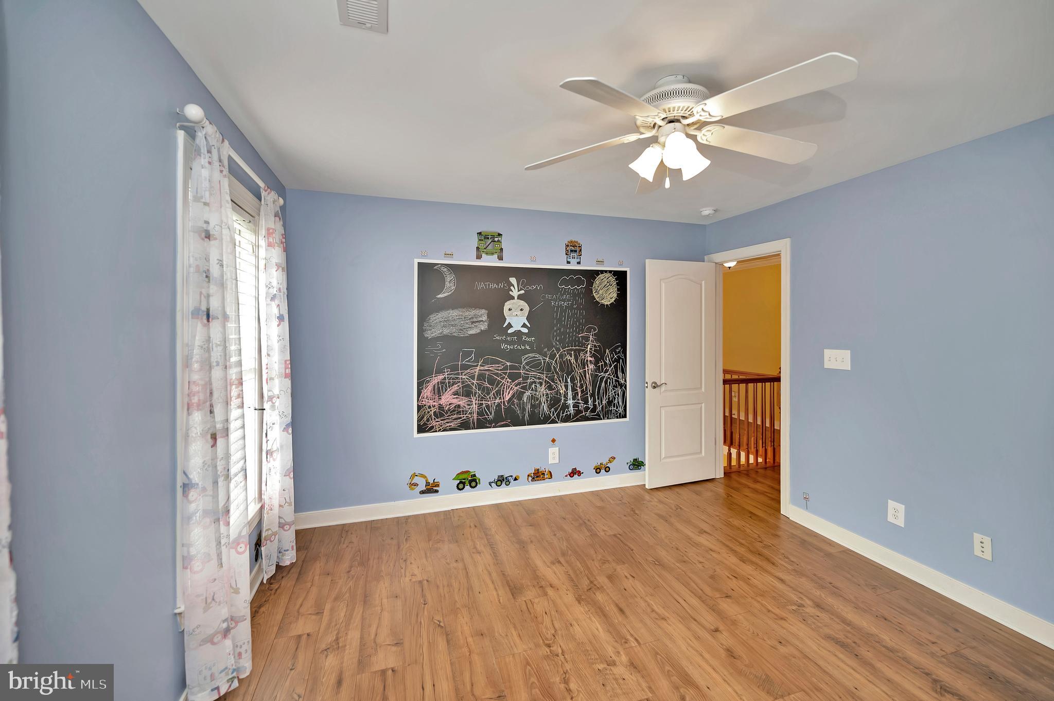 6 Torey Ct