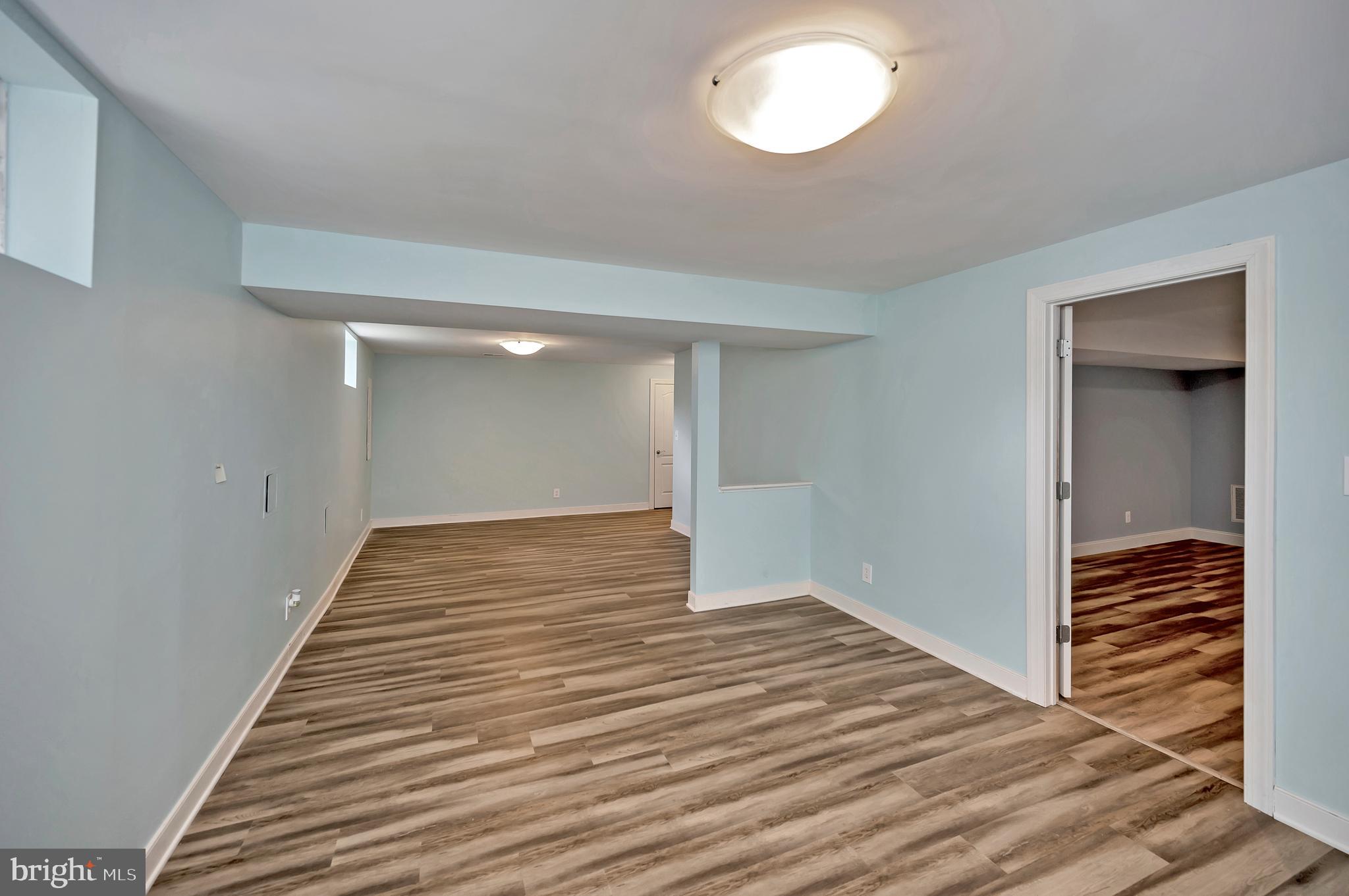 6 Torey Ct