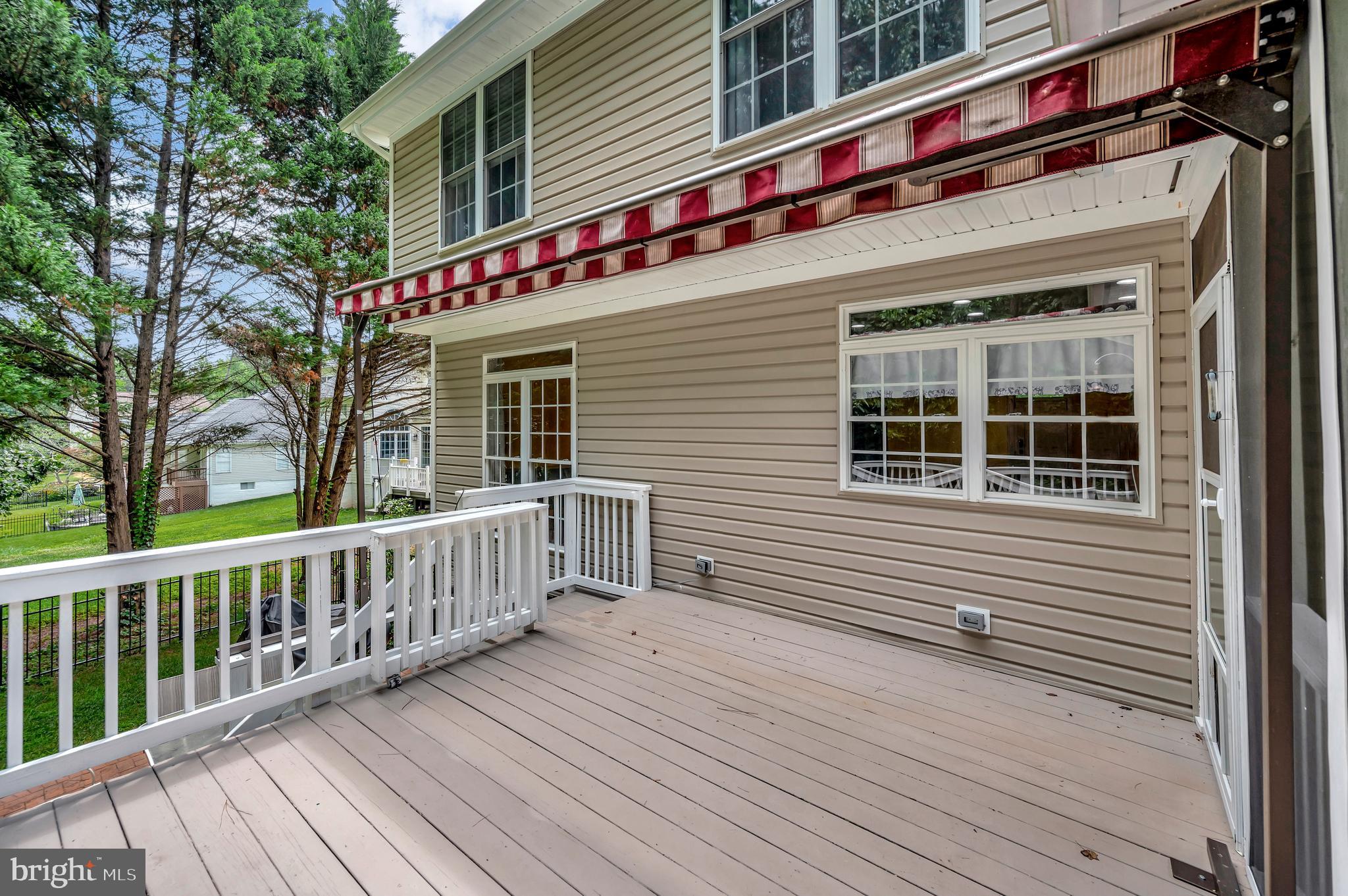 6 Torey Ct