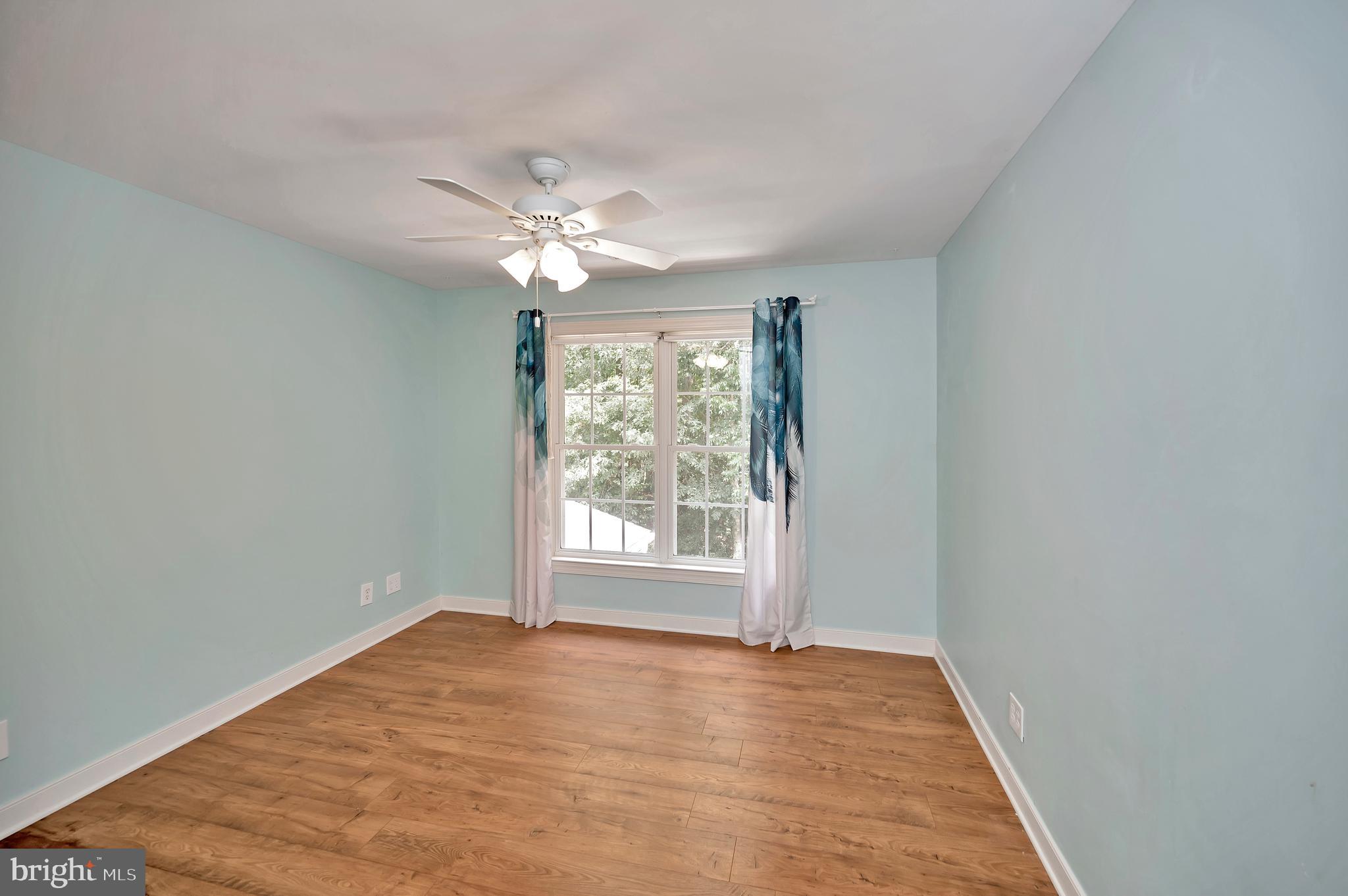6 Torey Ct