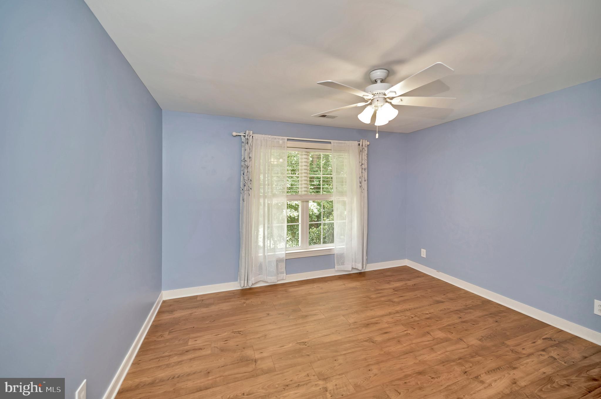 6 Torey Ct