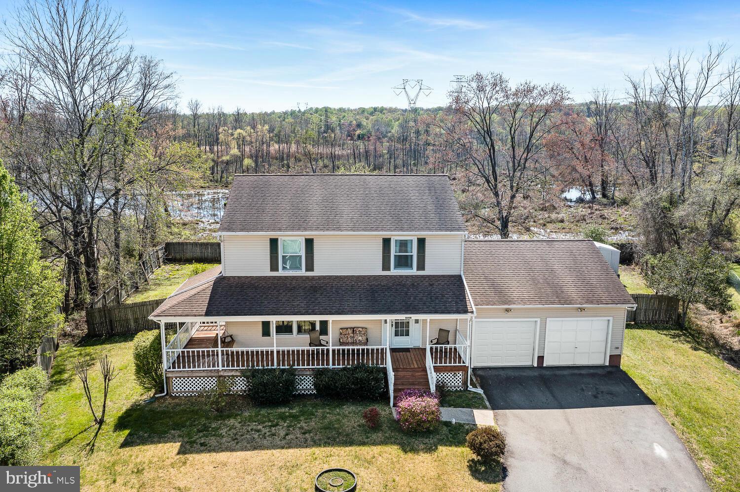 2037 Dewey Dr