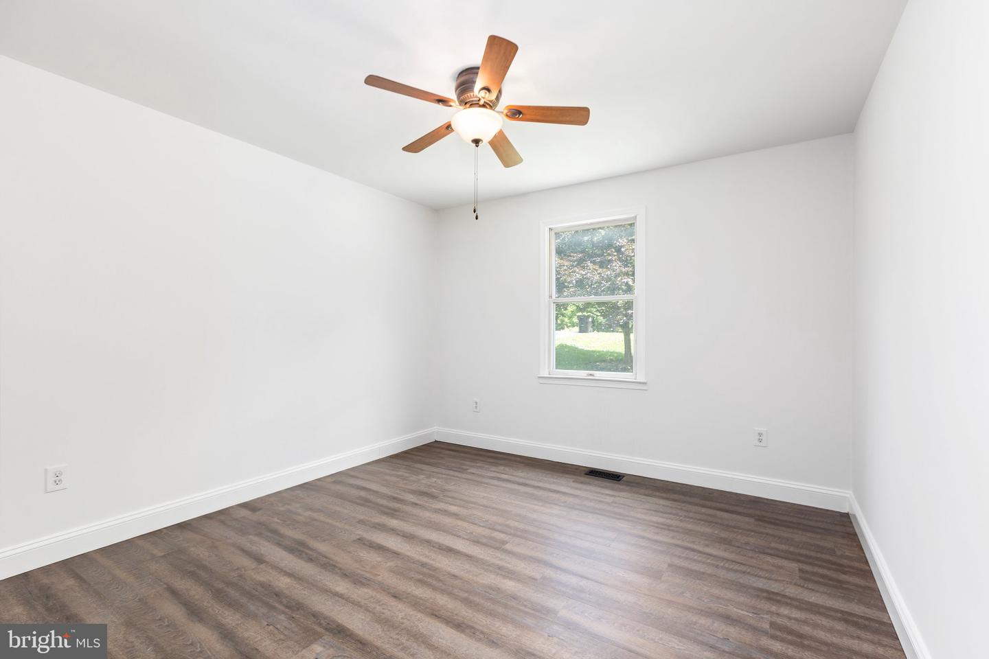 111 Truslow ROAD