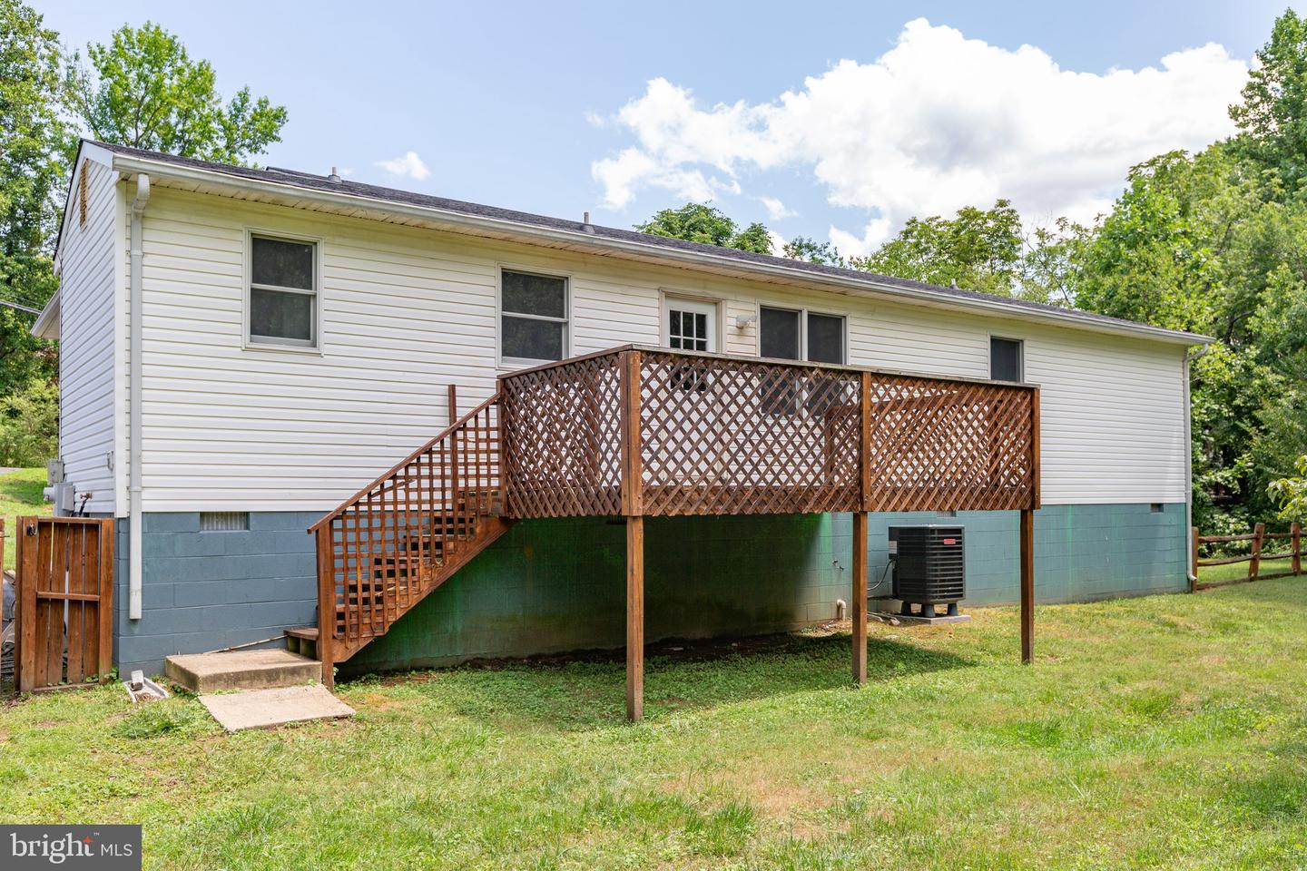 111 Truslow ROAD