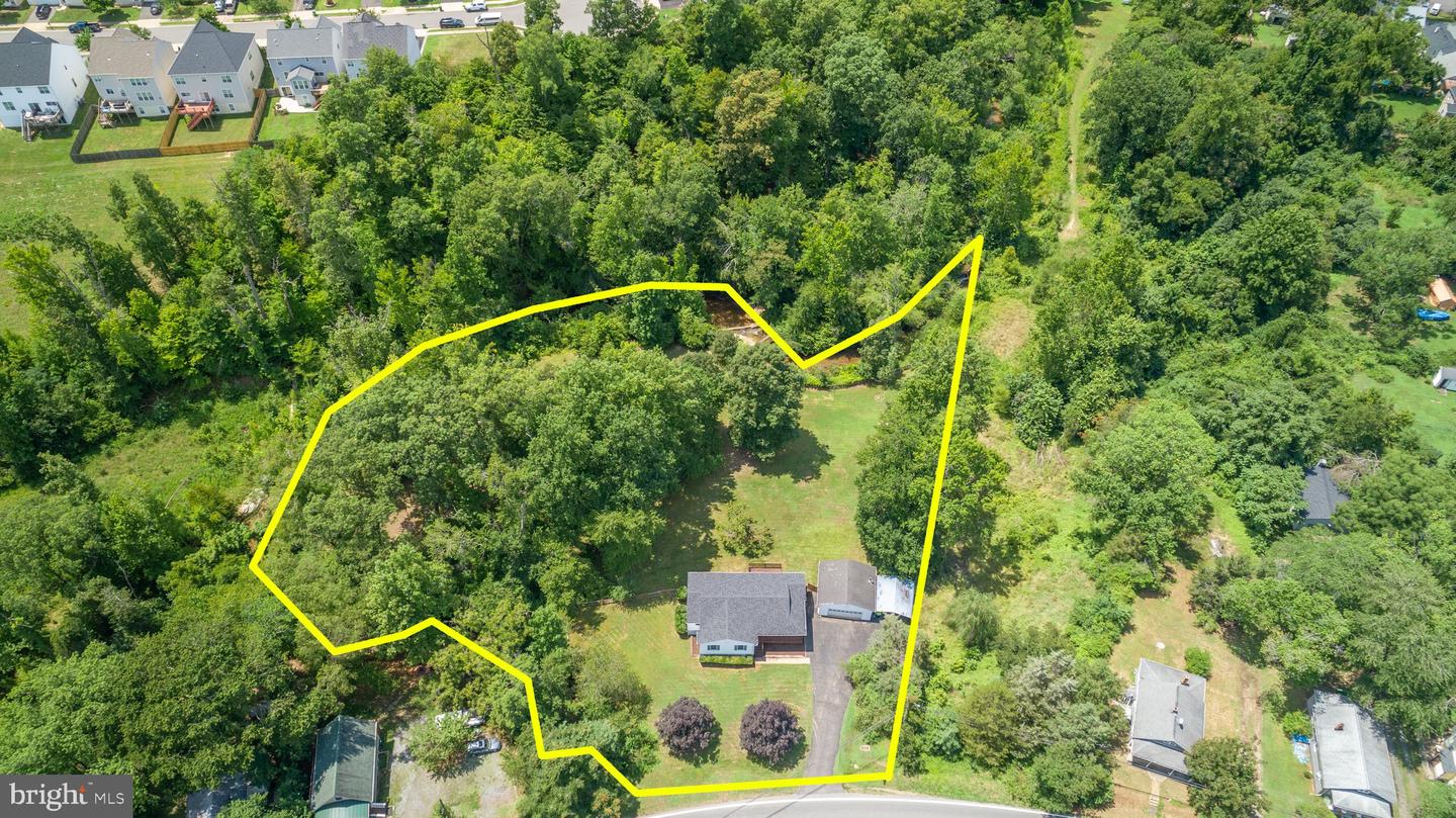 111 Truslow ROAD