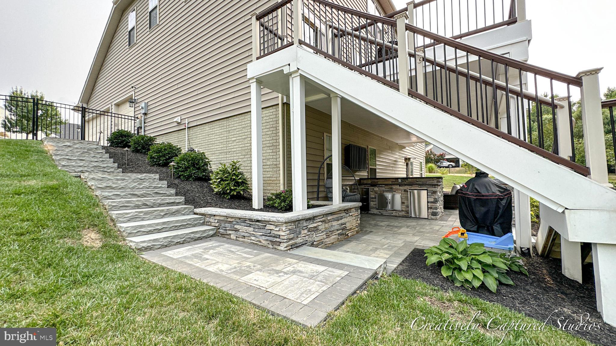11 Prospect Dr