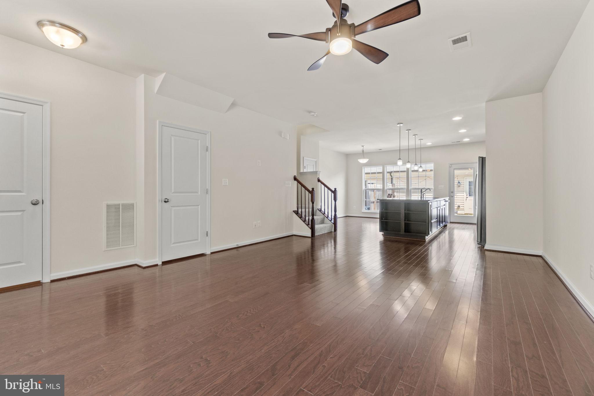220 Shields ROAD