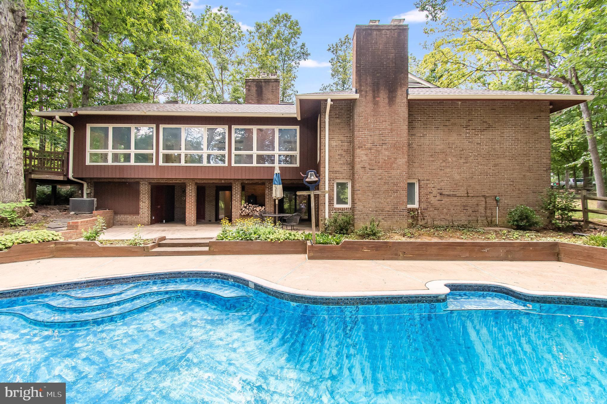 115 Bell ROAD