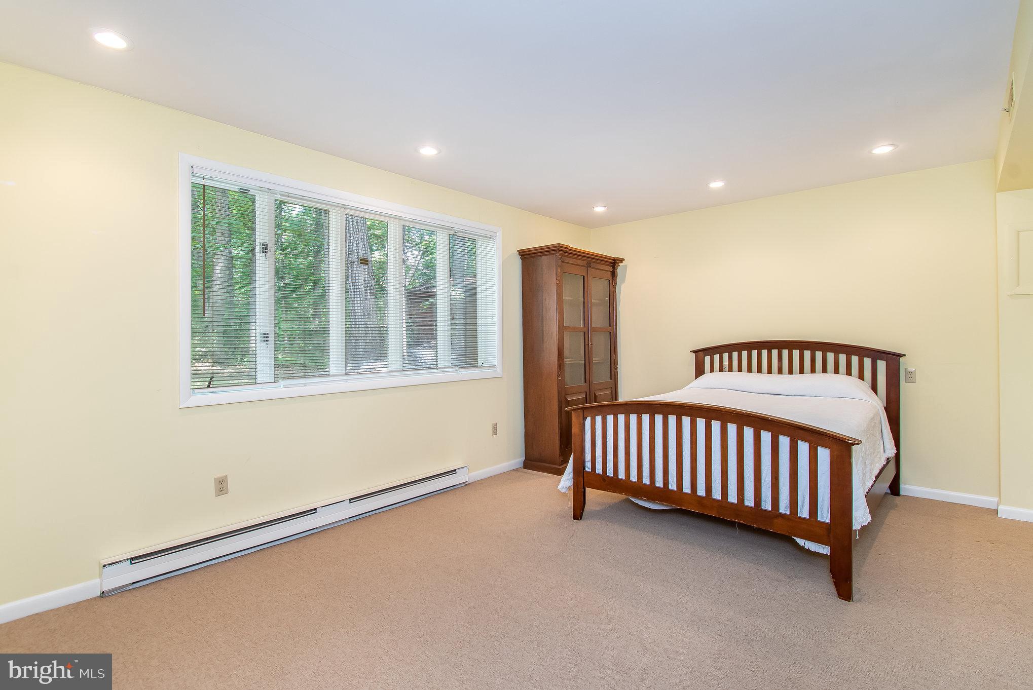 115 Bell ROAD