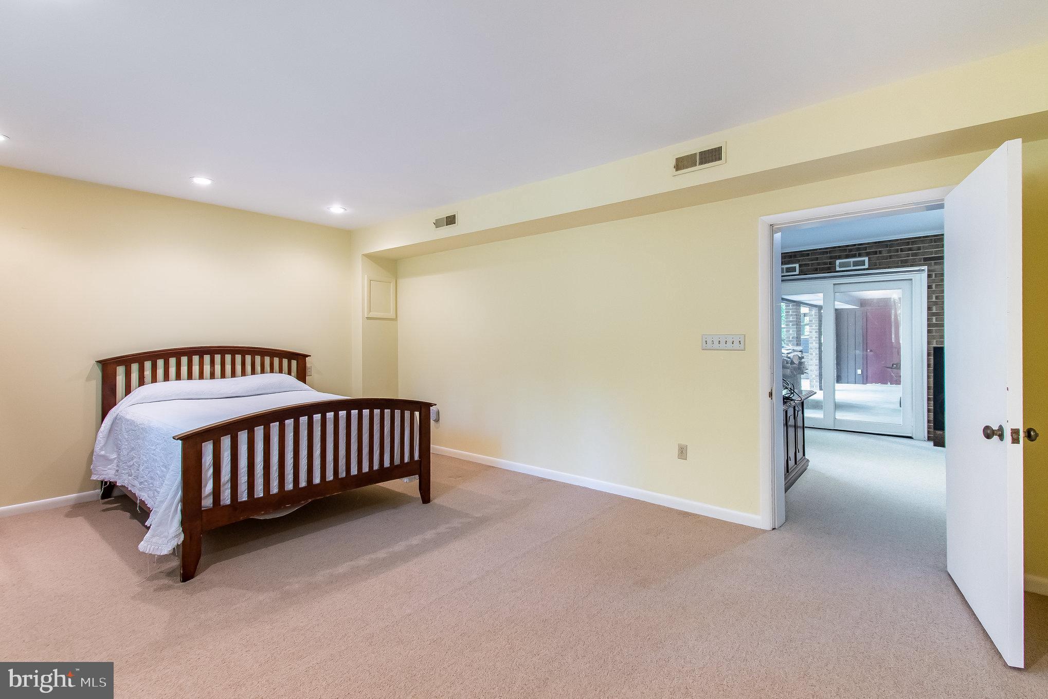 115 Bell ROAD