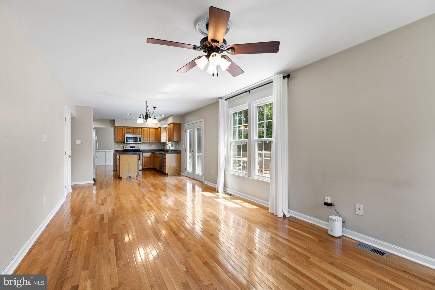 6 Crosswood PLACE