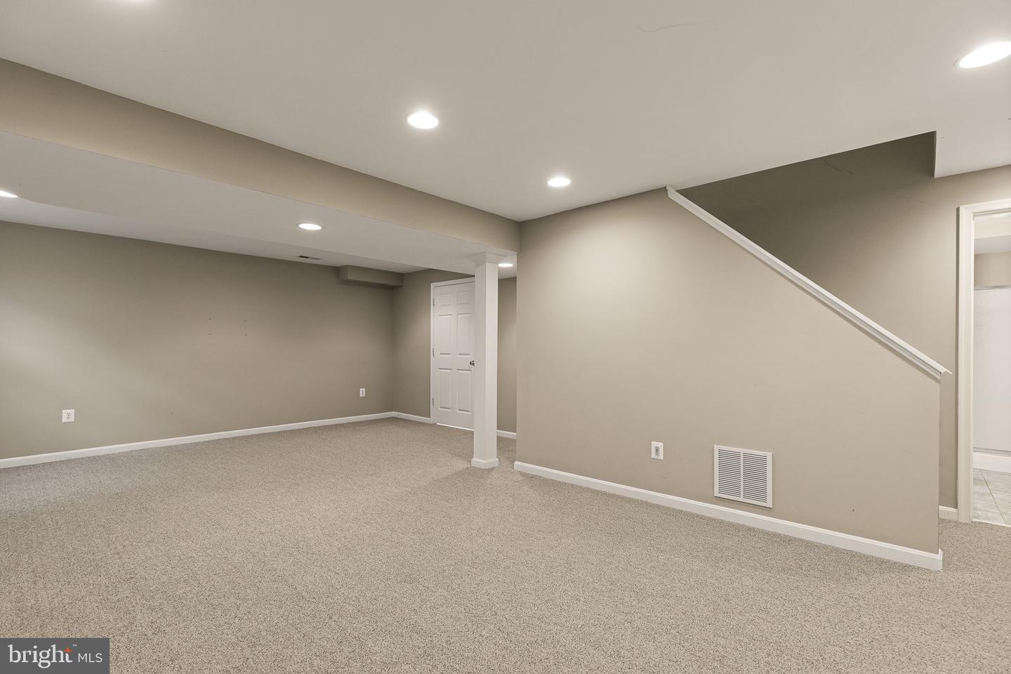 6 Crosswood PLACE
