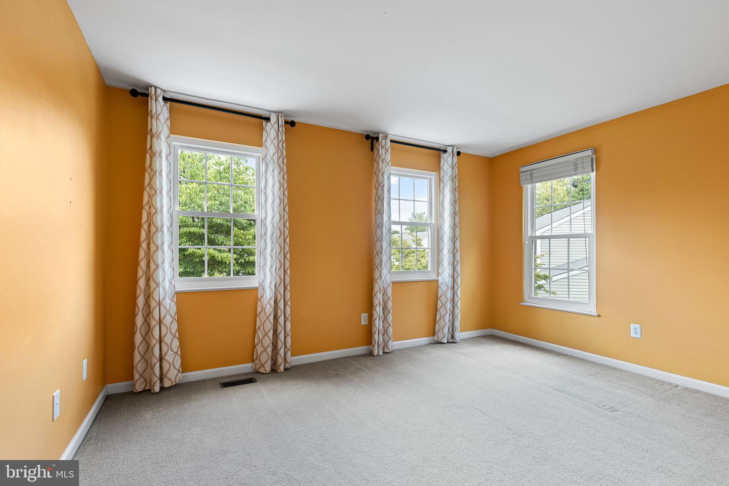 6 Crosswood PLACE