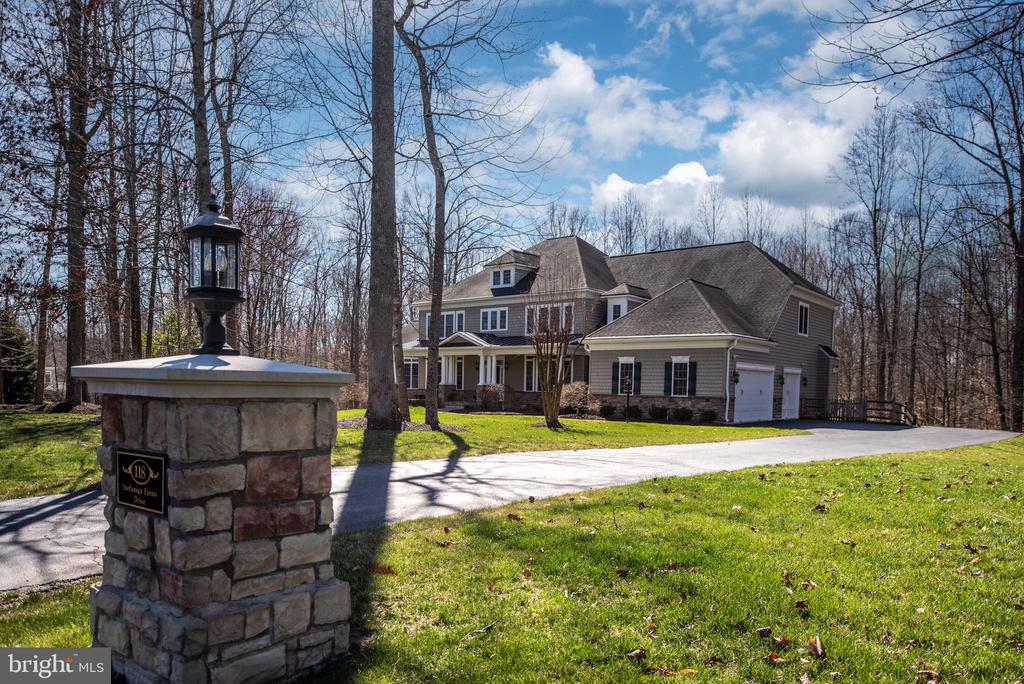 118 Stefaniga Farms Drive