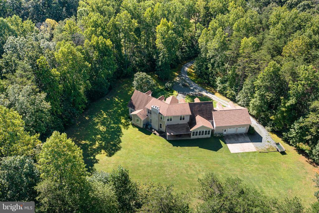 895 Stefaniga ROAD