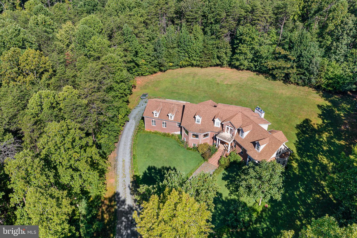 895 Stefaniga ROAD