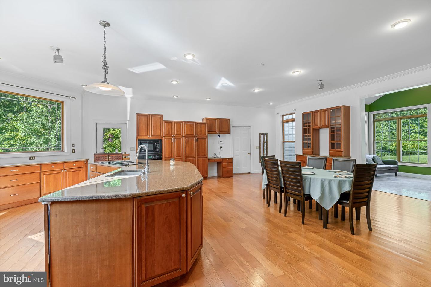 895 Stefaniga ROAD