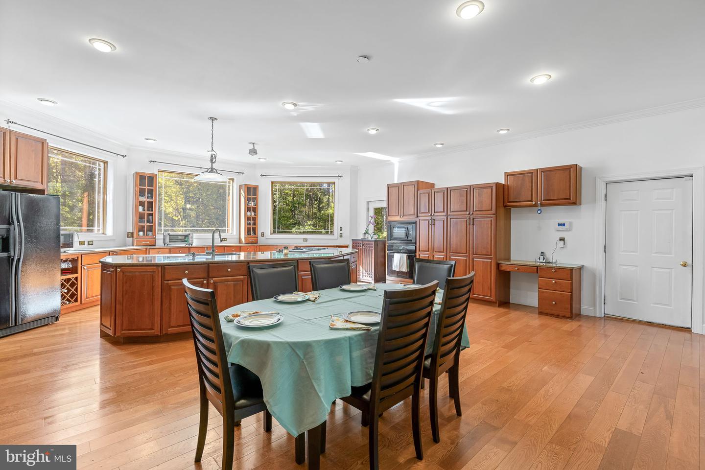 895 Stefaniga ROAD