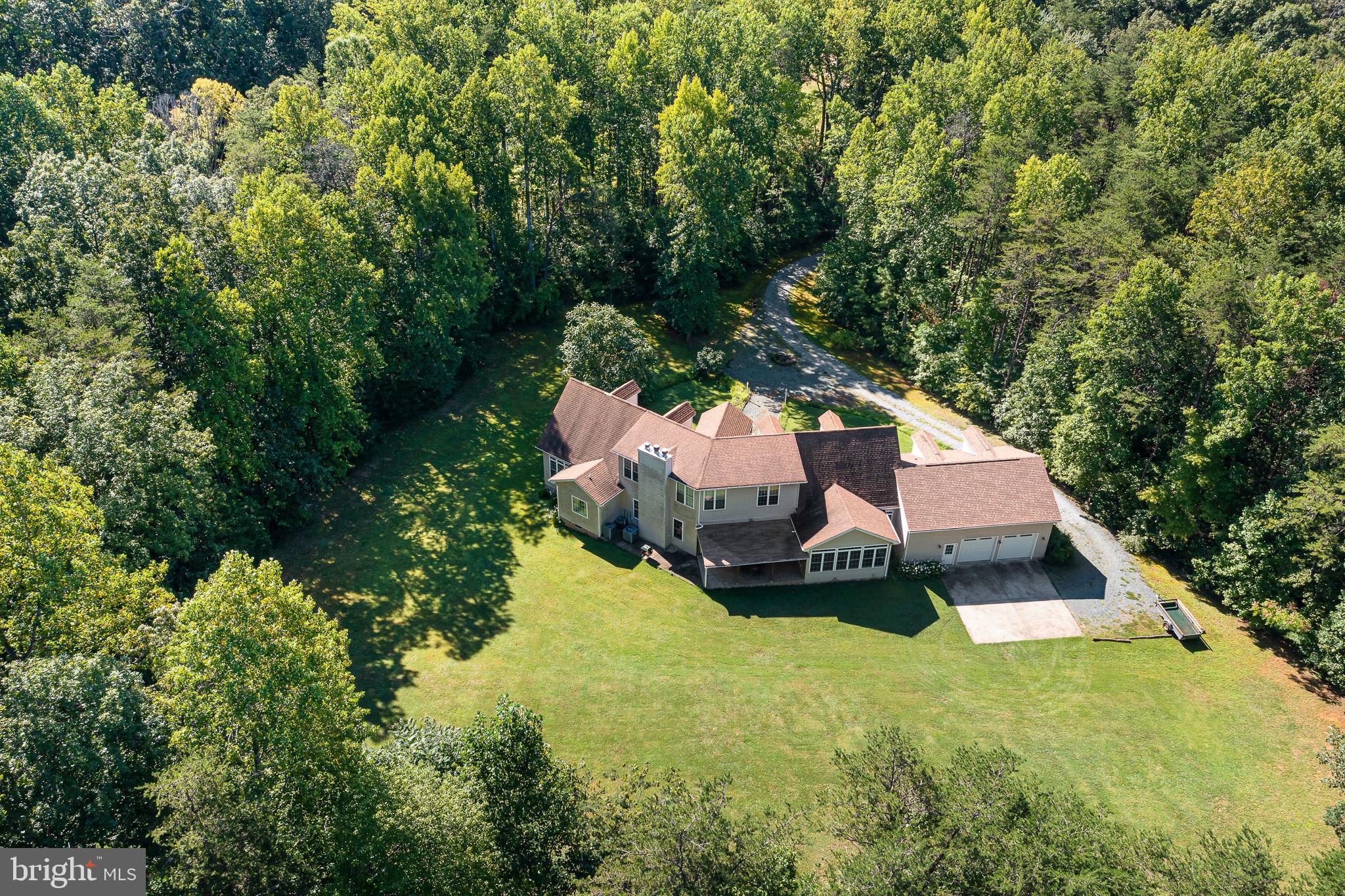 895 Stefaniga ROAD